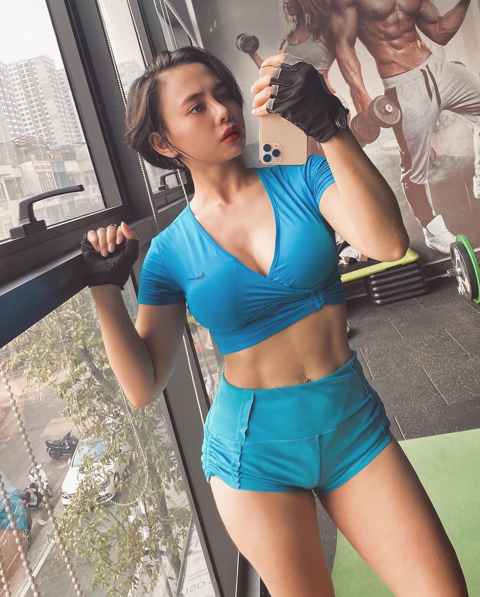 Bộ hình gái tập gym vú to Tuệ Minh khoe cơ thể hấp dẫn nhất