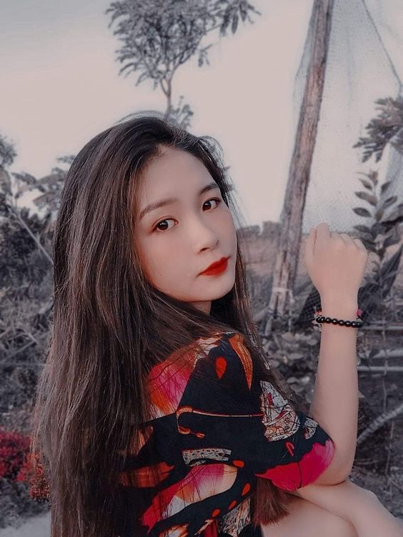 Ảnh hình nền đẹp gái đẹp Quỳnh Thư siêu cute hot nhất