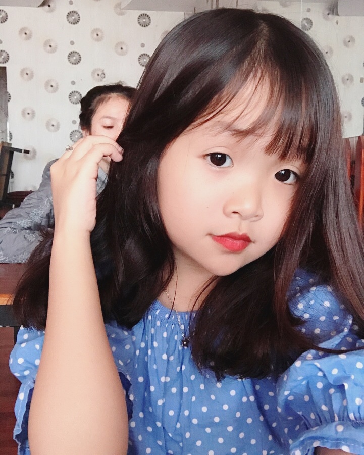Top những ảnh gái xinh nhỏ tuổi Phạm Quỳnh Châu dễ thương chất ngầu