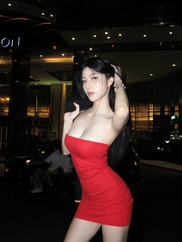 Diệp Phương Linh hẹn hò