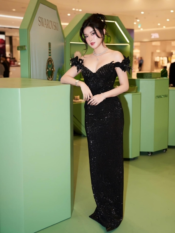 Nét đẹp thanh thoát đầy tinh khôi