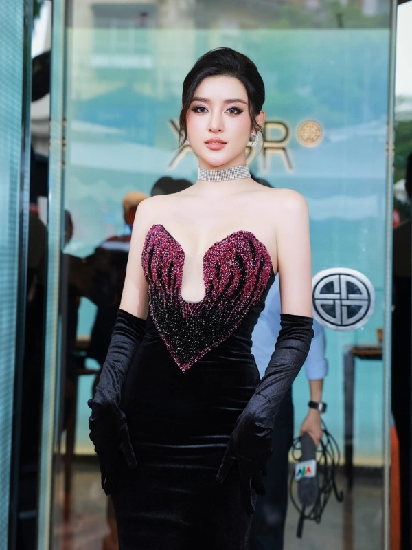 Thanh lịch nhưng vẫn sexy