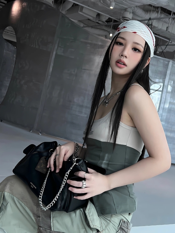 Amee sexy diện đồ street style cực chất