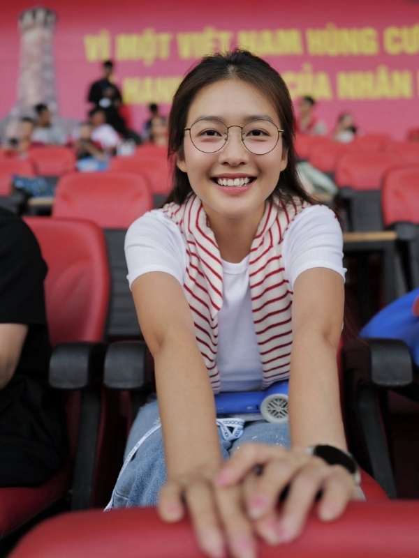 Khoảnh khắc tươi vui đầy năng lượng tuổi trẻ.