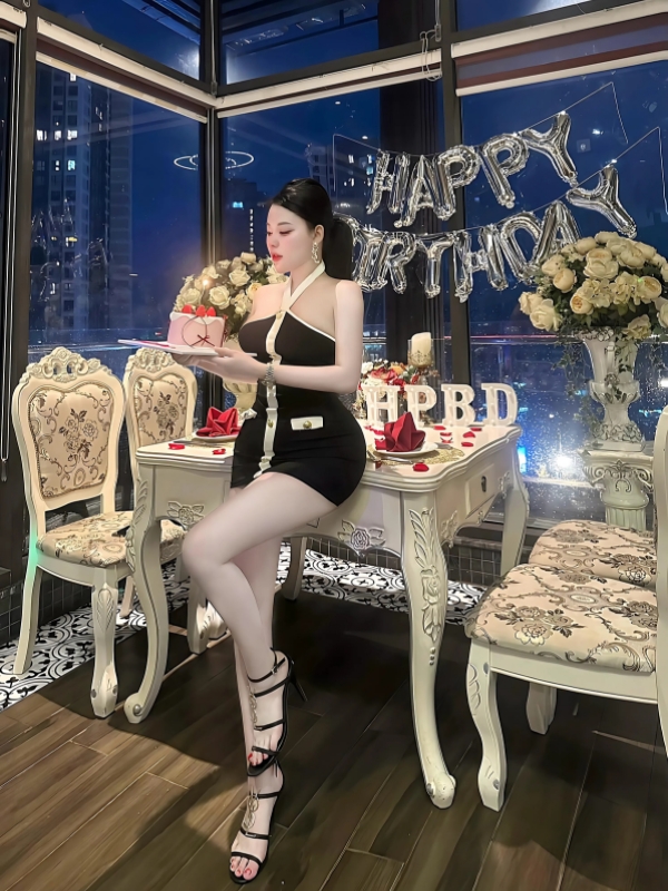 Ảnh gái đẹp chúc mừng sinh nhật