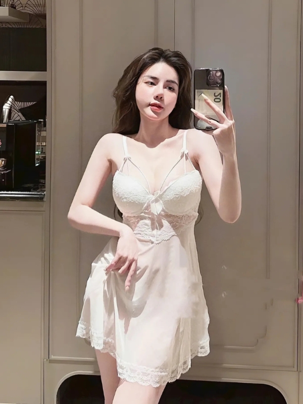 gái xinh mặc đồ ngủ sexy