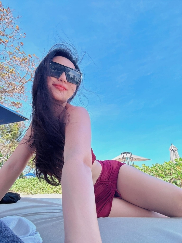 Vẻ đẹp đầy sức hút, tự tin ngời sáng.