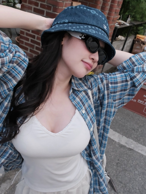 Phong cách đường phố siêu gợi cảm