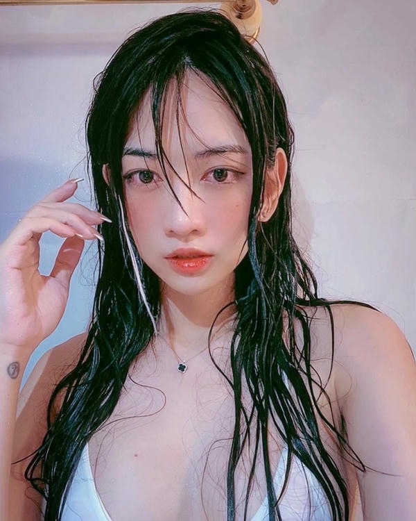 anh sex l&ecirc; b&oacute;ng