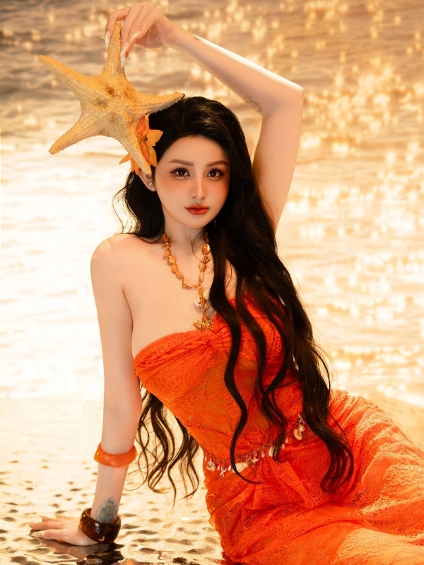 Mái tóc buông xõa đầy nữ tính