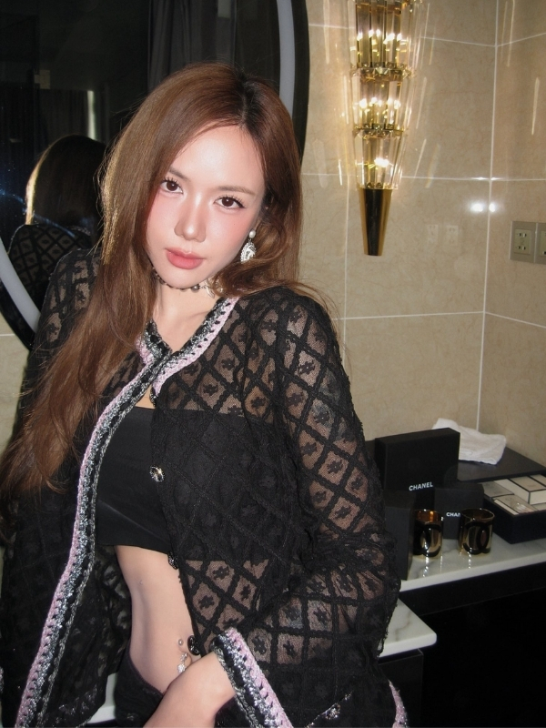 Phong cách thời trang đầy cá tính và quyến rũ