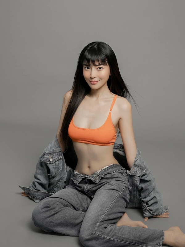 Tự tin khoe dáng khỏe khoắn, trẻ trung, năng động