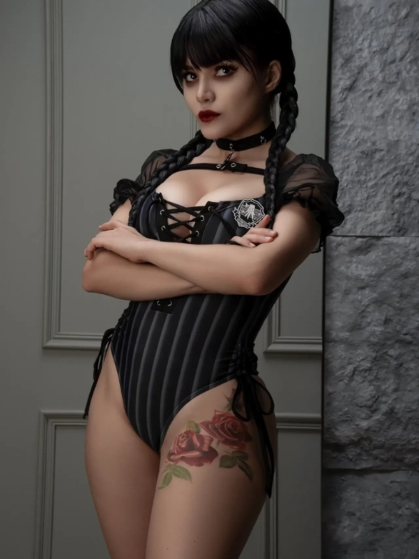 cosplay wednesday addams hot latex
