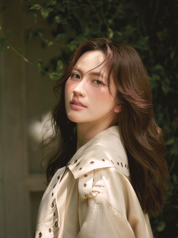 Ánh nắng trên gương mặt đẹp