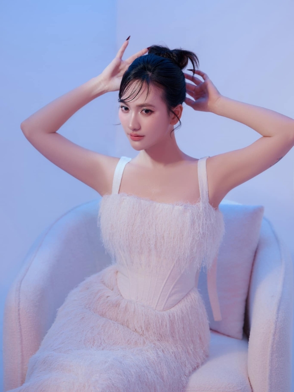 Dịu dàng trong sắc trắng tinh khôi