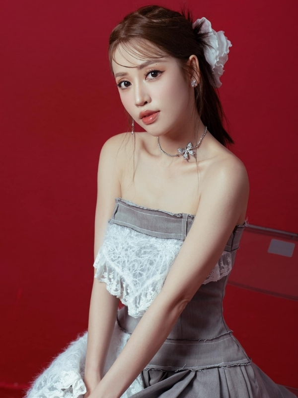 Vẻ đẹp mong manh của Puka