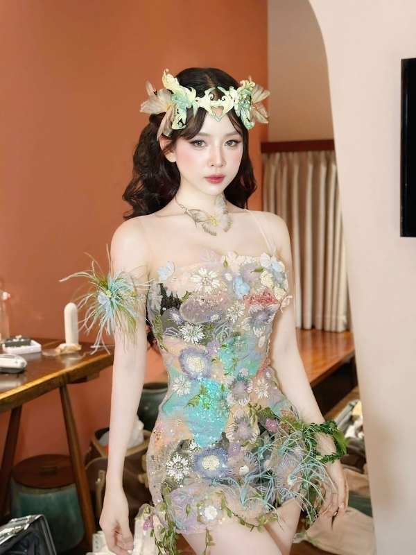 DJ Mie sexy hóa nữ thần thiên nhiên