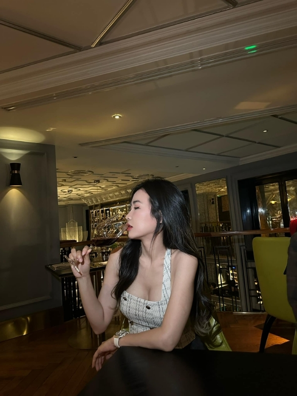 DJ Trang Moon xinh đẹp, giản dị trong đời thường.