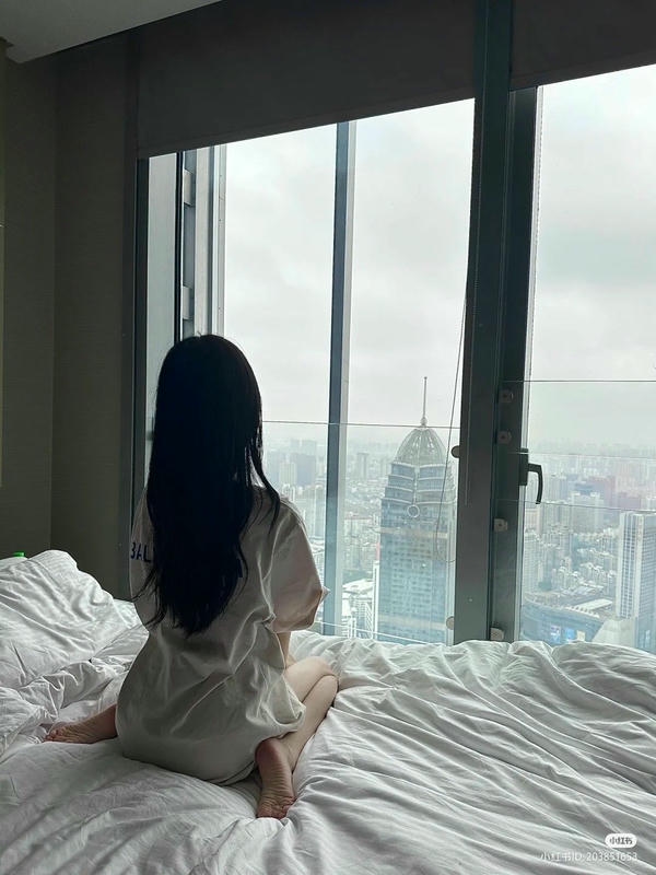 gái xinh chụp ở nhà nghỉ