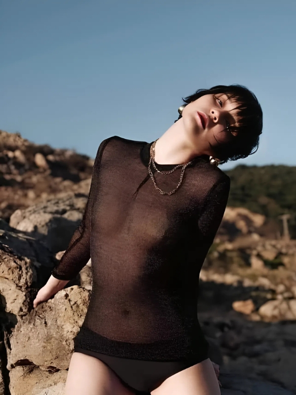 Ảnh hải tú nude giữa thiên nhiên hoang