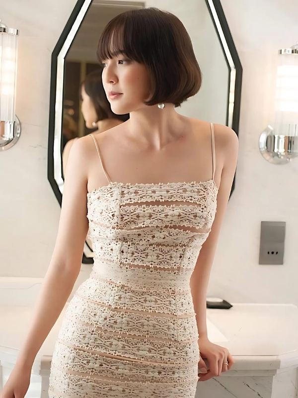 Hải tú nude trắng tinh giữa ánh đèn