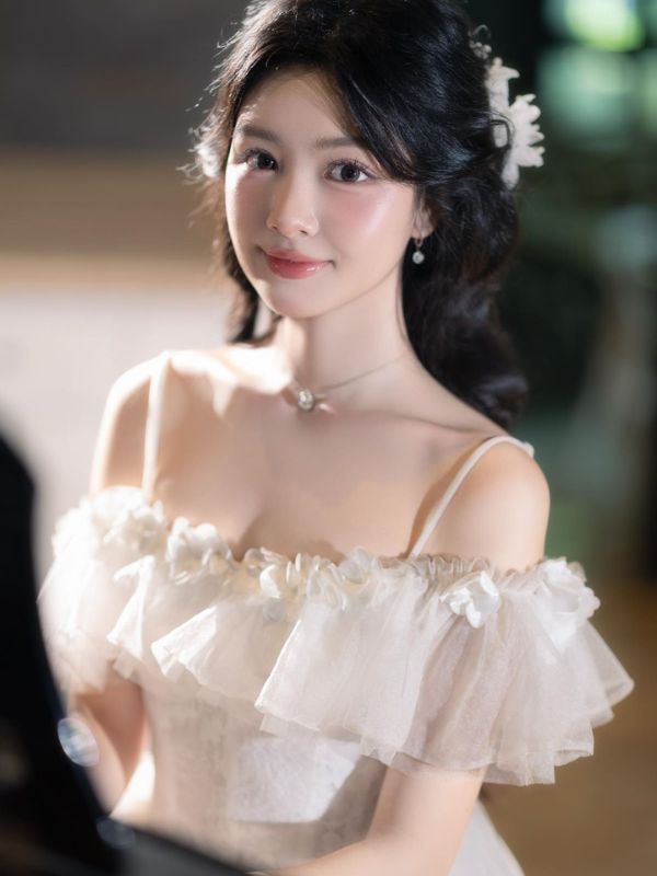 Hình Nền Gái Xinh Cho PC