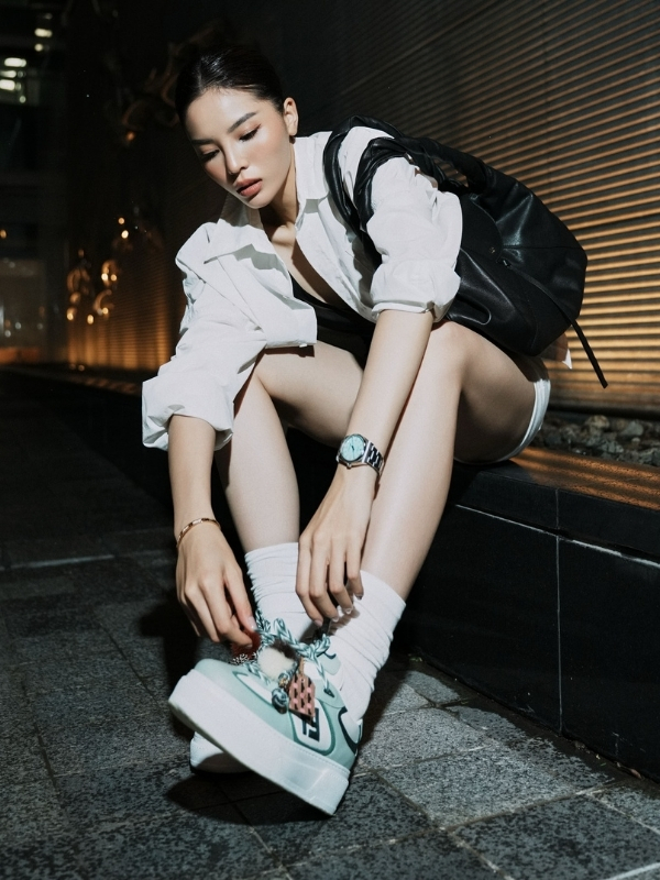 Nét đẹp cuốn hút với outfit thể thao năng động