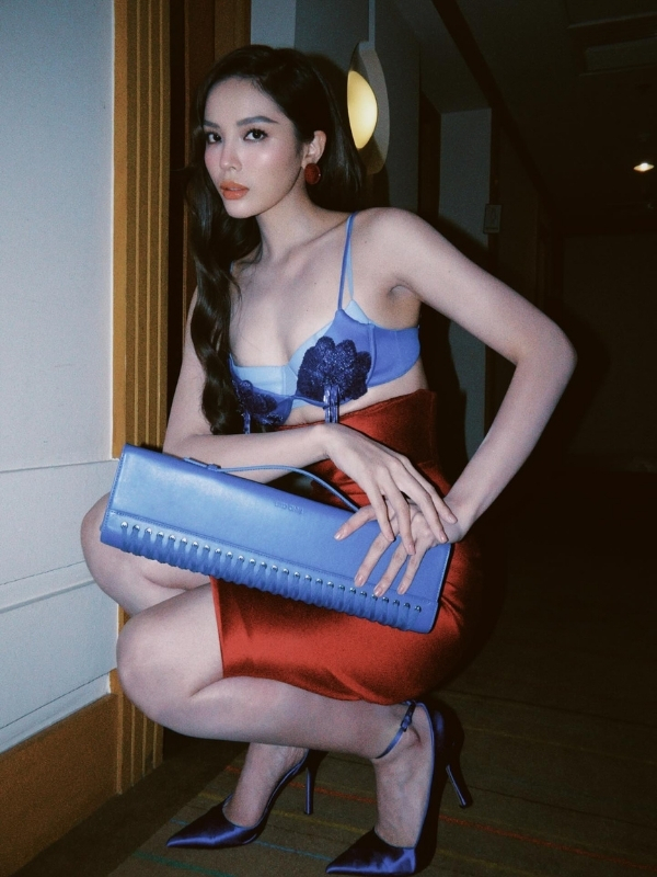 Vẻ đẹp rực rỡ đầy kiêu hãnh của hoa hậu Kỳ Duyên