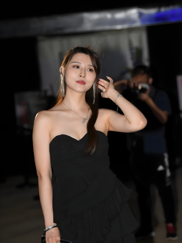 hot girl Trung Quốc street 18+