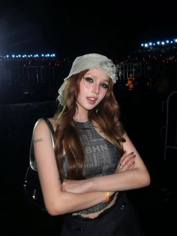 Cá tính và quyến rũ từng ánh nhìn