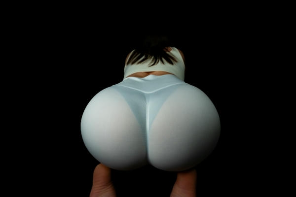 legging lộ tam giác