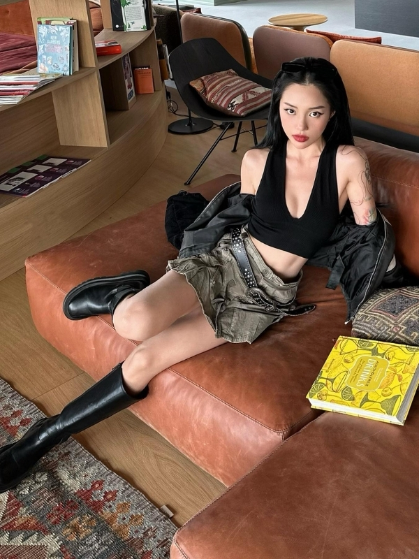 Một chút vintage một chút gợi cảm