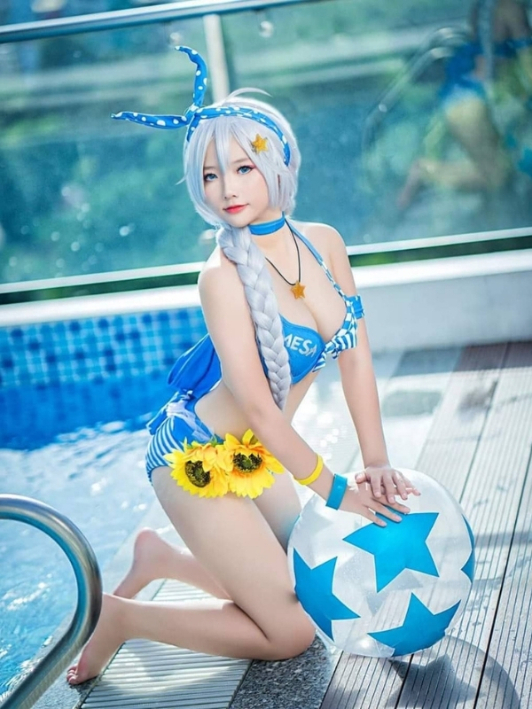 Nude nghệ thuật qua ánh mắt dịu dàng