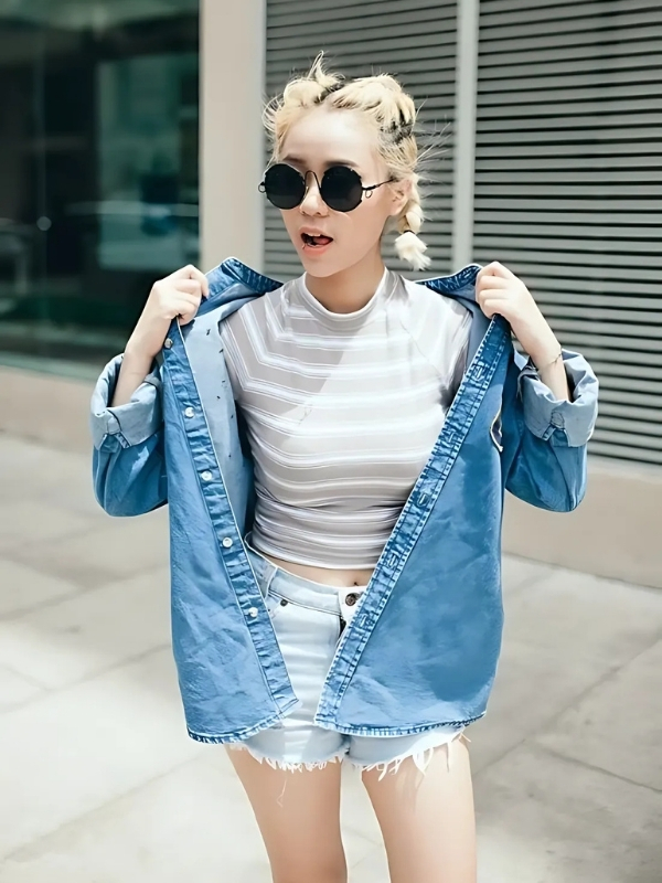 Misthy sexy tạo dáng đường phố sành điệu