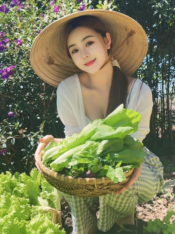 Vẻ đẹp mộc mạc nơi vườn rau xanh