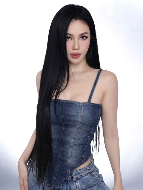 Denim dáng ôm cực tôn dáng