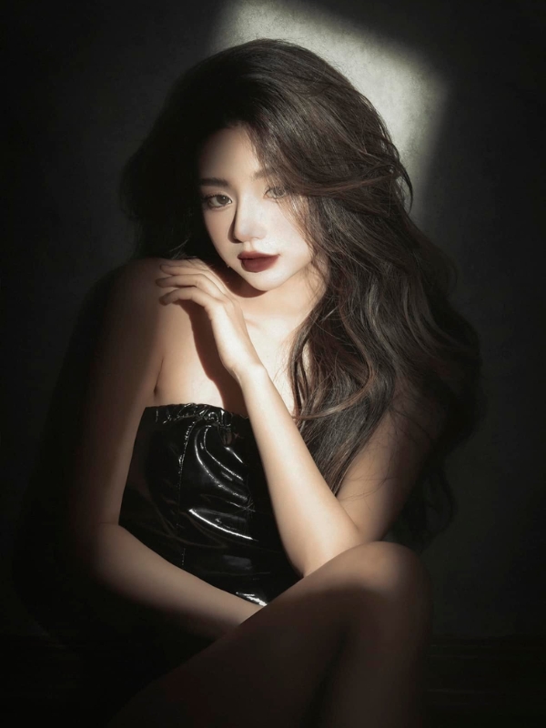 Gợi cảm trong bóng tối quyến rũ