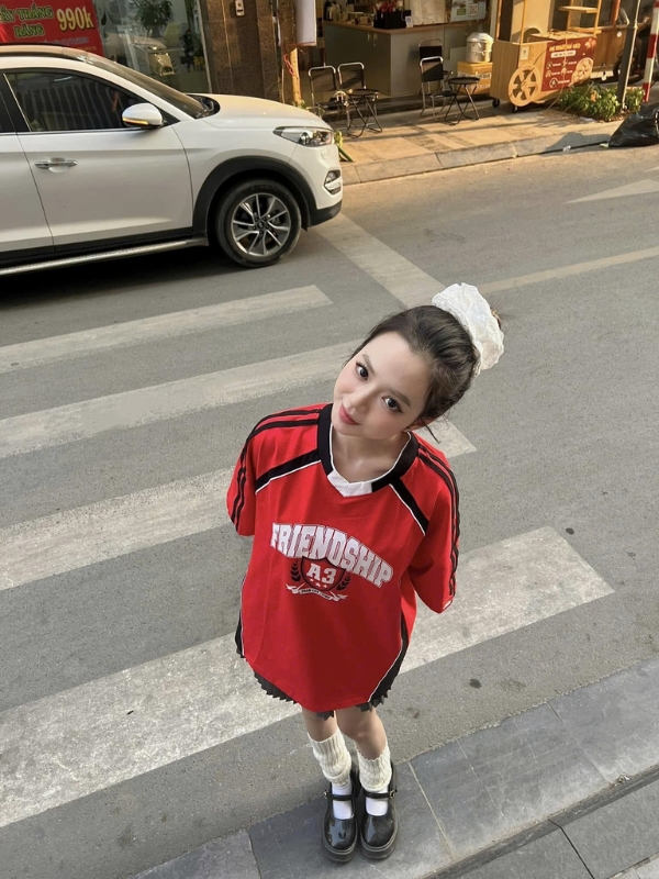 Streamer Vũ Ngọc Kim Chi năng động