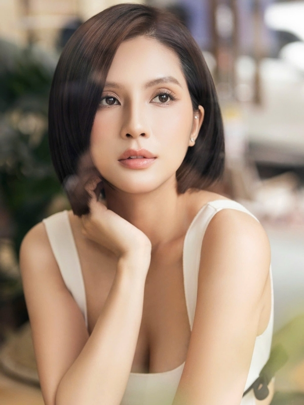 Cận cảnh nhan sắc đỉnh cao