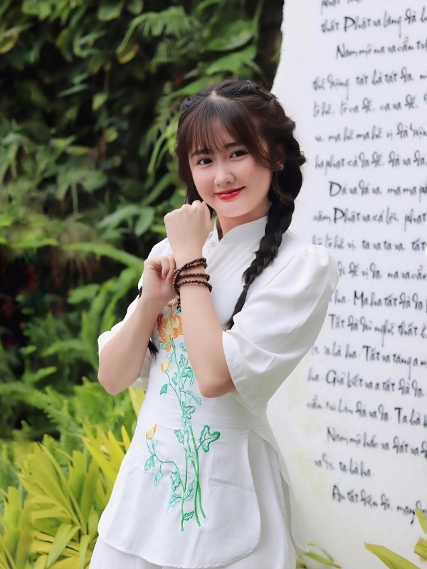 Nét dễ thương tỏa sáng tự nhiên