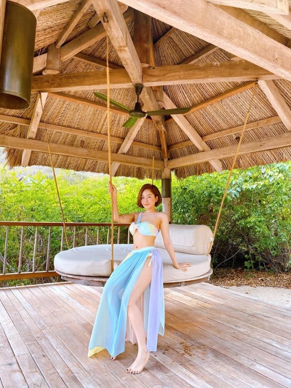 Tà váy nhẹ nhàng nhưng đầy thu hút