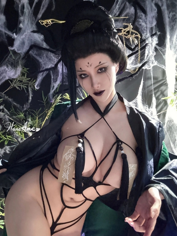 tứ muội sexy cosplay