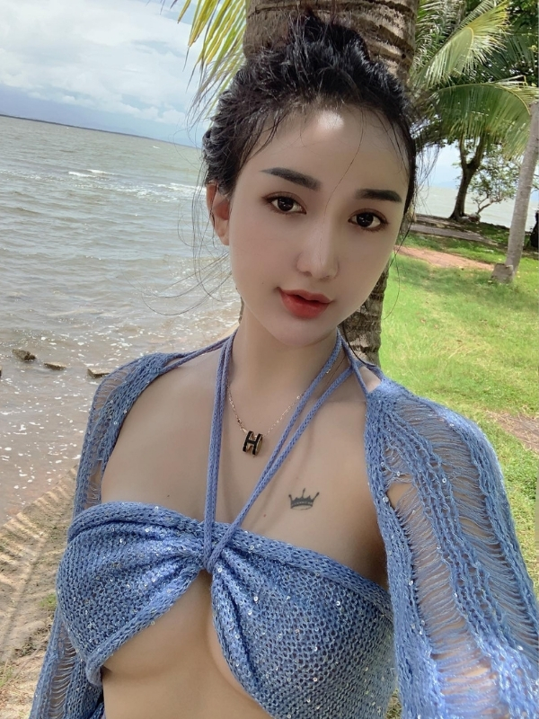 Lộ một chút, quyến rũ hơn