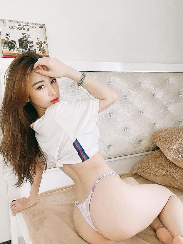 Vòng eo Vũ Thị Khánh Ngọc