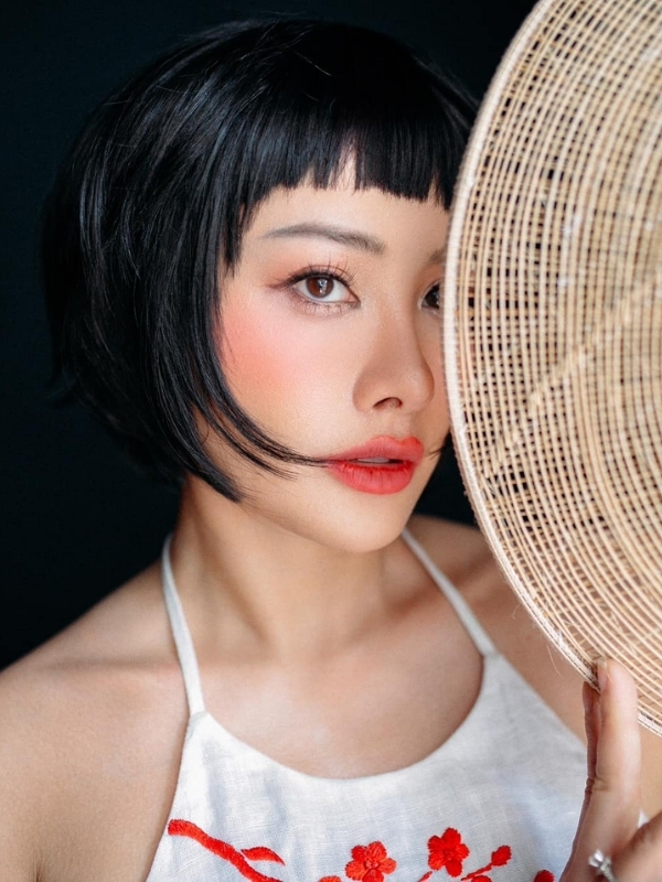 Tạo hình cá tính với tóc bob lạ