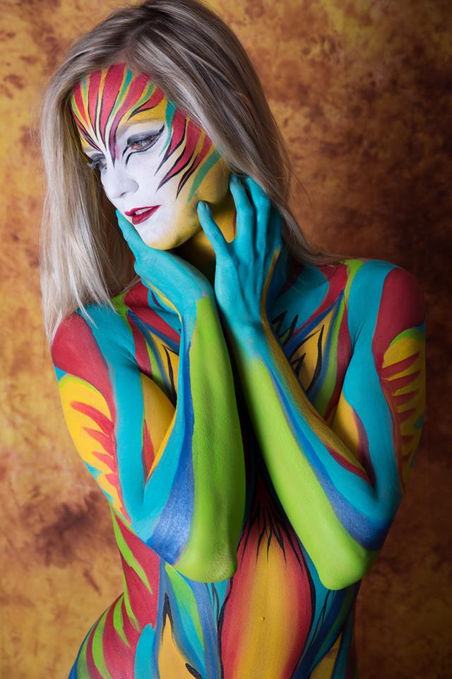 Ảnh gái xinh body painting - 5
