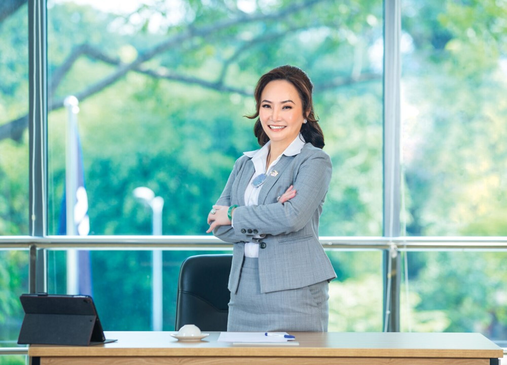 Ảnh gái xinh nhân viên văn phòng - 6