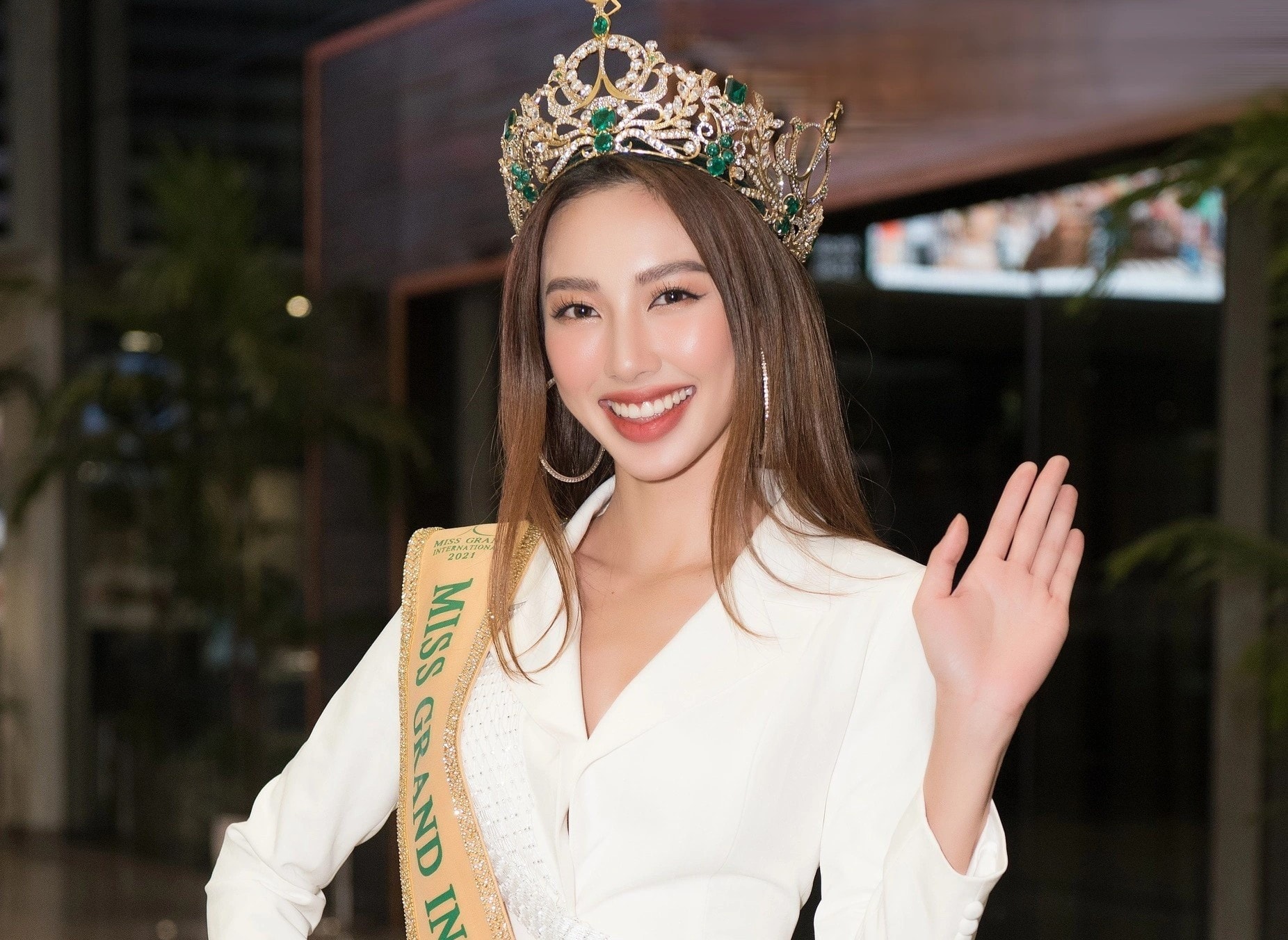 Thùy Tiên - 4