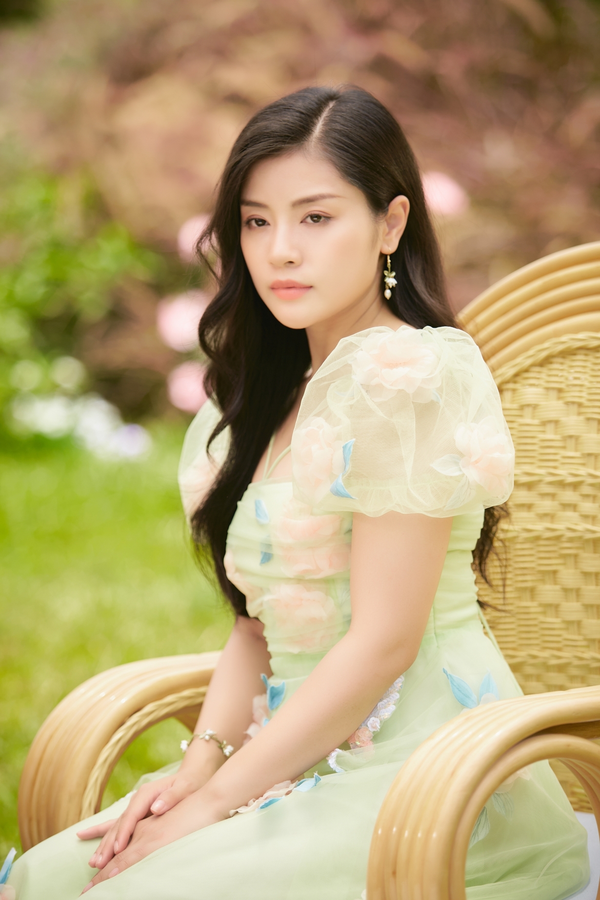 Gái xinh chụp ảnh - 7