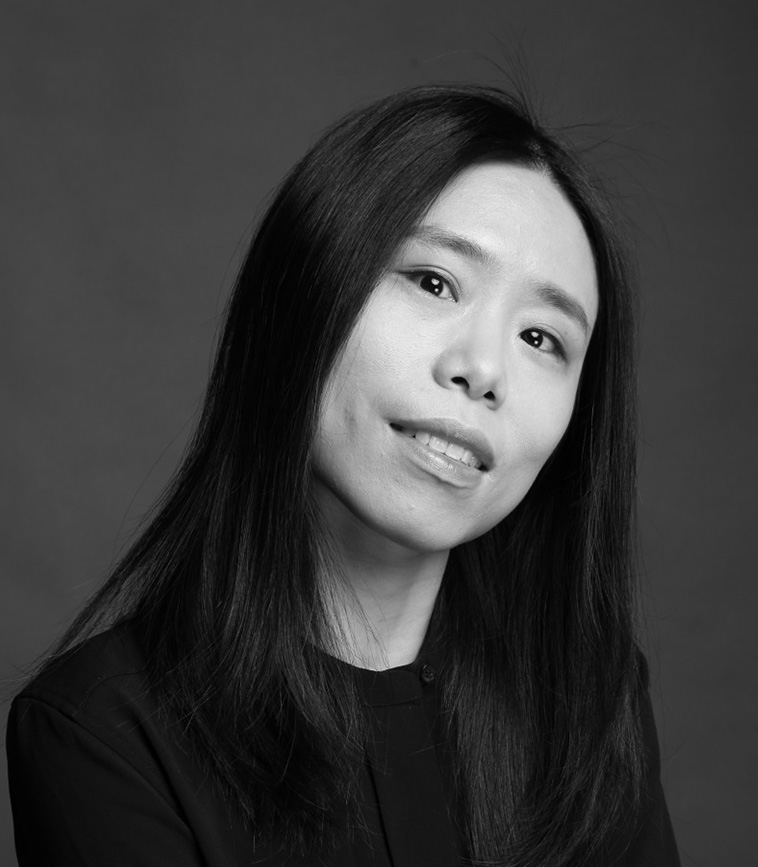 Ảnh gái xinh đen trắng - Chọn ảnh gái xinh đen trắng theo ánh sáng